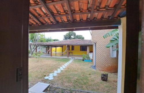 Casa Daslis Espaçosa e Bem Localizada - Foto 32