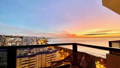 Aloha Playa Deluxe WiFi Swimming Pools & Parking - Foto 1