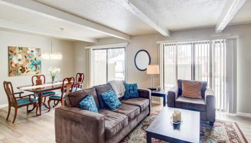 Pleasant Condo - 14 Mi to Dtwn Kansas City - Foto 5