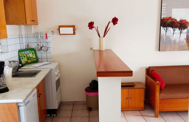 Agios Georgios - 2 Beds - Sleeps 5 - Free Parking - Foto 15