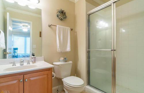 Riverfront home within walking distance of Helen - Foto 6
