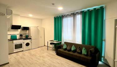 Neuwertiges Apartment mit schnellem WLAN, Netflix, Glasfaser, Kostenlose Privatparkplatz auch für Transporter geeignet R25 - Foto 2, stove