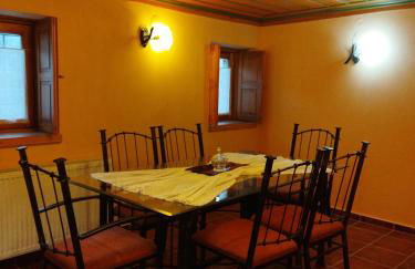 Penelope Elafotopos - Foto 22