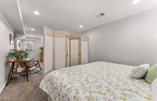 Modern Downtown Oasis Sunny Garden King Beds - Foto 21