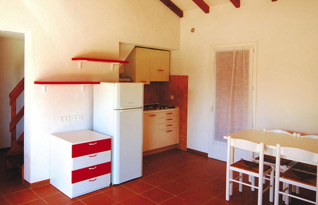 Apartment in Ghisonaccia Near Sandy Beach - Foto 8