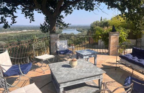 VILLA avec VUE MAGNIFIQUE -entièrement climatisée - piscine - Foto 49