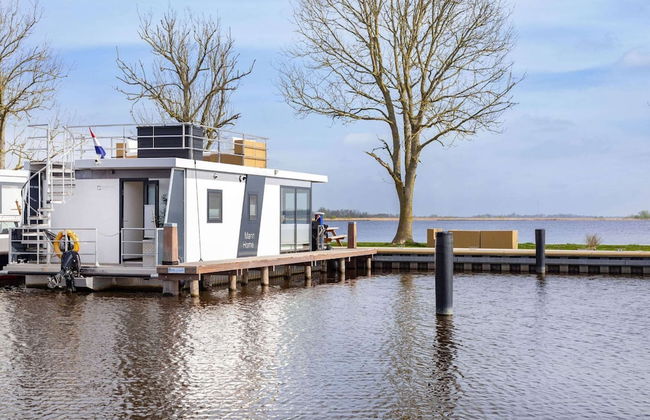 Houseboat Sneekermeer With Garden and Views - Foto 39