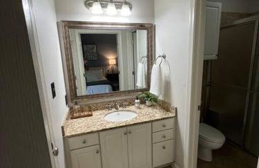 Upscale 2BR condo in Bocage area - Foto 4