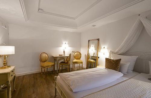 BALTHAZAR IPHOFEN, ohne Frühstück, nähe MARKTPLATZ, KNAUF GIPS KG und ConneKT, Weingut Wirsching, TV mirroring 55" Zoll, Wifi, mit Garten & Terrassen - Foto 10