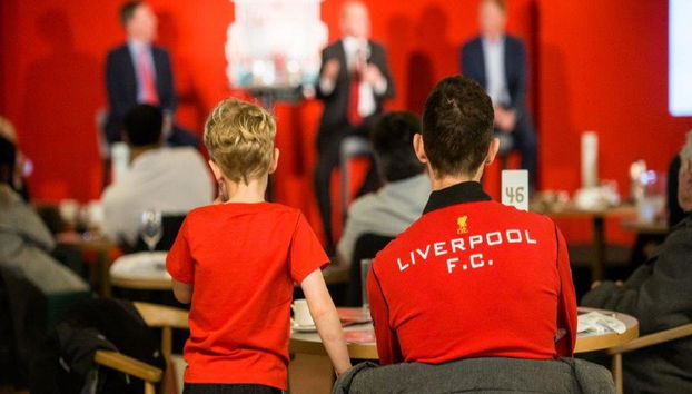 Session de questions-réponses avec les légendes et visite du stade du LFC - Photo 4