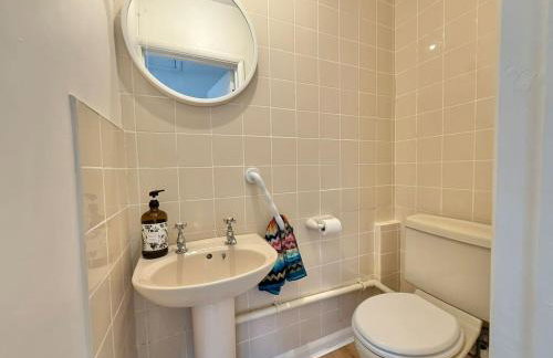 3 Bed Cottage in Central Topsham overlooking the River Exe with Parking - Foto 22