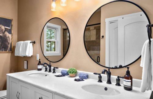 Eagles Nest - Hot Tub & Lake Views - Foto 18