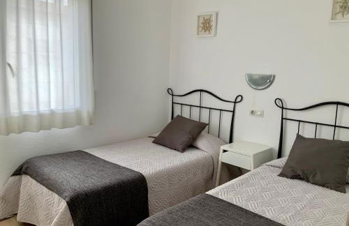 Villa Montserrat 2, Terrace & Pool - Foto 45