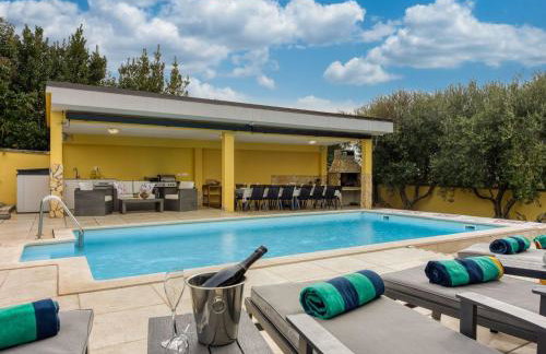 Holiday Home Charmante Familienvilla für 14 Personen in der Nähe von Porec by Interhome - Foto 1