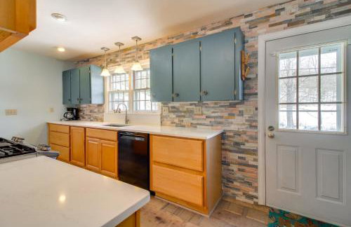 Hiking and Skiing Galore! Home in East Wallingford - Foto 8