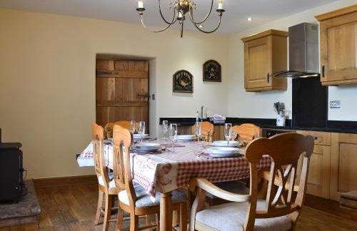 Bings Farm House - Photo 5