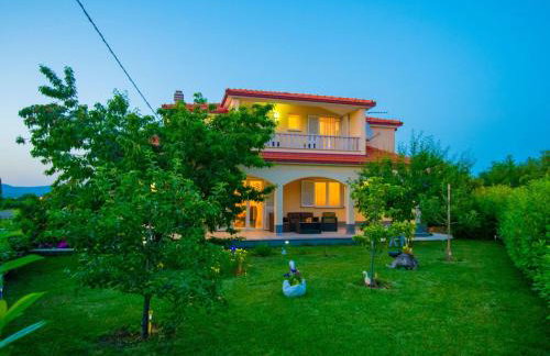 Holiday Home Villa Mile mit beheiztem Pool- Grill und Terrasse by Interhome - Foto 45