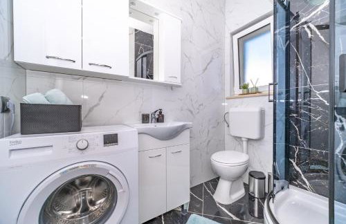 Family friendly house with a swimming pool Pucisca, Brac - 21499 - Foto 21