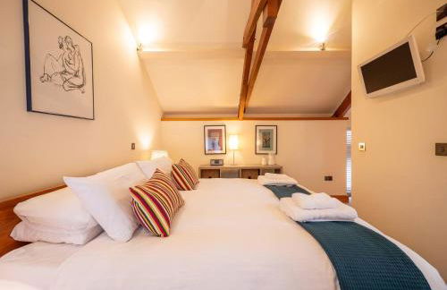 Family & Pet Friendly Coastal Base Near Dartmouth - Foto 41