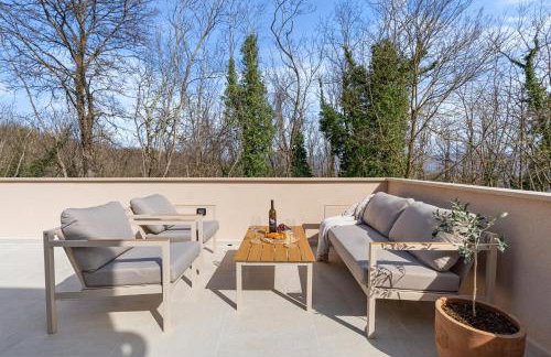 Charming Villa Harmonia with Heated pool and Indoor Jacuzzi surrounded by nature - Photo 62