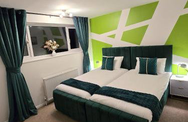 Luxury Modern Comfy 3BR House Contractors Family - Foto 11