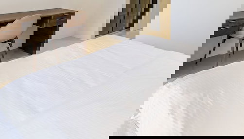 Unwind in Style Grand 2BR Citywalk B12 - Foto 4, Habitación