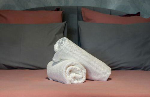 LX191 2P design & coloré face gare - Balcon & clim - Foto 11