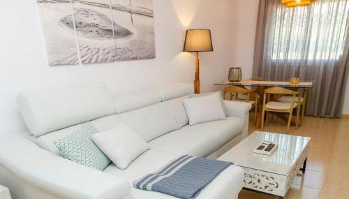 Apartment block from the sea - Foto 1