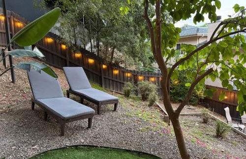 Private getaway in Studio City Hills universal - Photo 20