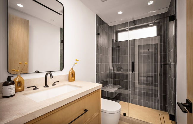 Woodhill Canyon - Photo 22