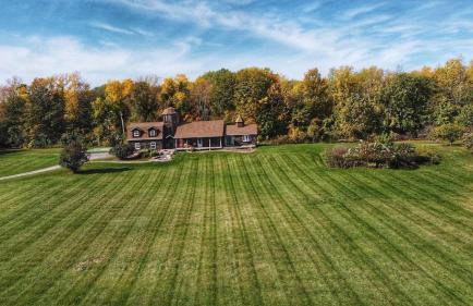 Hillside Estate - 14 Acre Waterfront Log home on Lake Champlain - Foto 4