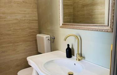 HERITAGE HOUSE City Center -ENTIRE APARTMENT- - Foto 54