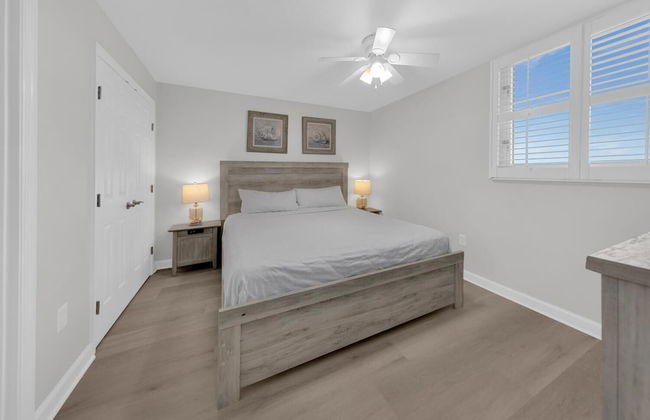 Sterling Beach #406 - Foto 2