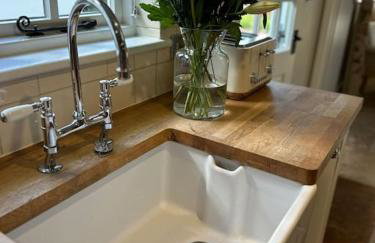 The Cottage at Yewtree Farmhouse - Photo 3