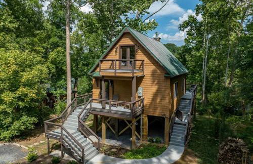 Riverside Oasis with Stunning Views, Cozy Firepit! - Photo 55