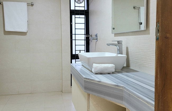 Luxurious 3-bhk Highly Secured & Close to Airport - Foto 34