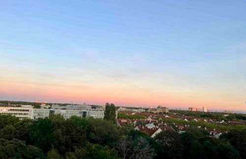 Great View to Allianz Arena & Free Garage Parking - Foto 7