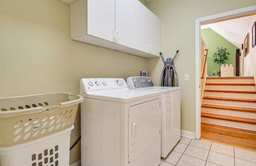 Spacious Richmond Hill Hideaway with Deck! - Foto 29