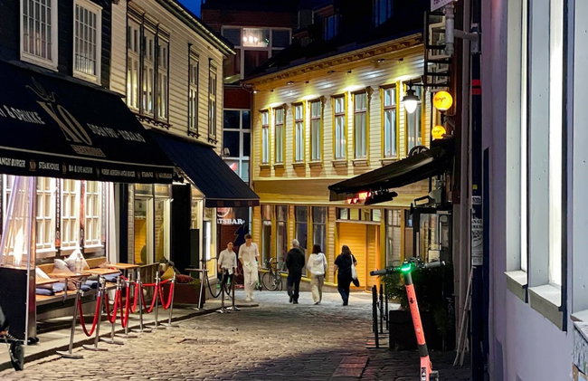 Vibrant Apartment on Bustling Street, Above a Restaurant - Perfect for Tourists, - Foto 25