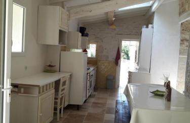 Dans hameau avec piscine privée - Foto 7