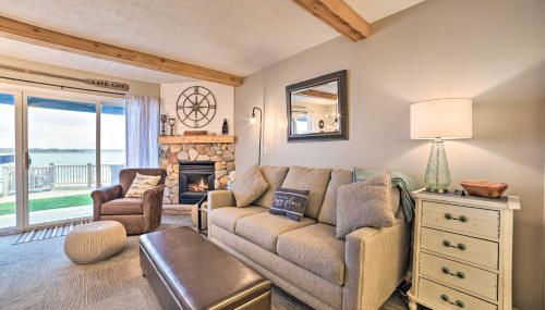 Updated Onekama Resort Condo on Portage Lake! - Foto 4