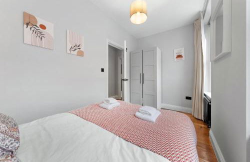 Two Modern Central London Apartments with AC Near Big Ben & Buckingham Palace - Photo 76