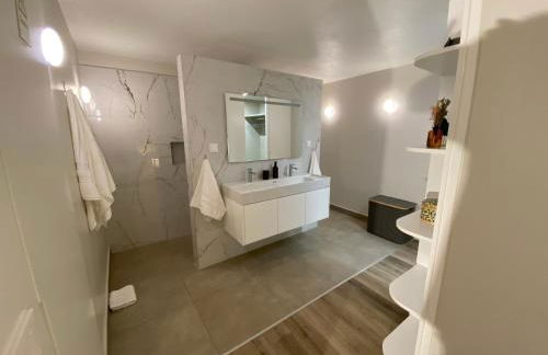 Myrtus - House with sea view and garden - Foto 19