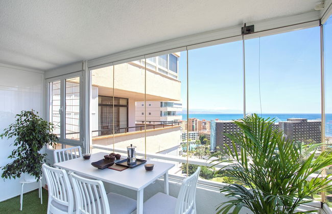 Sunstay Luxe Flat III Playamar Torremolinos - Foto 13