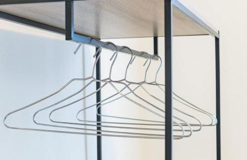 Three bedroom Central flat Near train station - Foto 24