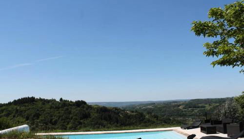 Gîte de France à Altillac 4 épis - Gîte de France 8 personnes MAE-0731 - Foto 3