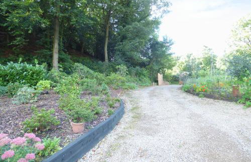 Woodland Cottage - Photo 23