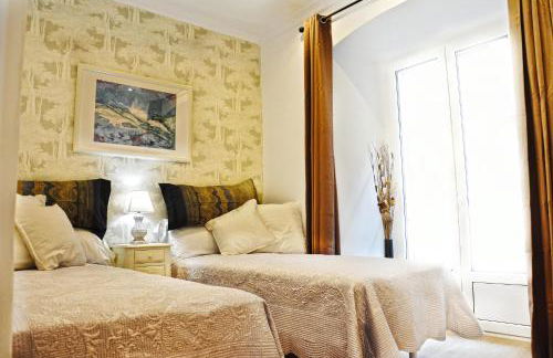 LUX CITYHALL + PARKING - Foto 9