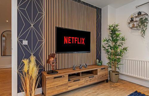 Luxury Apartment-Free Parking-Central Location-Close To Airport, Station & Centre - Foto 5