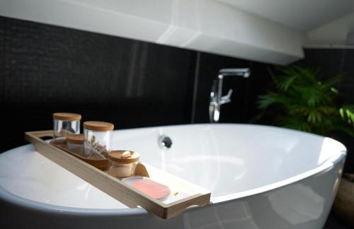 Villa d'Architecte, Jardin Secret & Plages à 5 Min - Foto 26